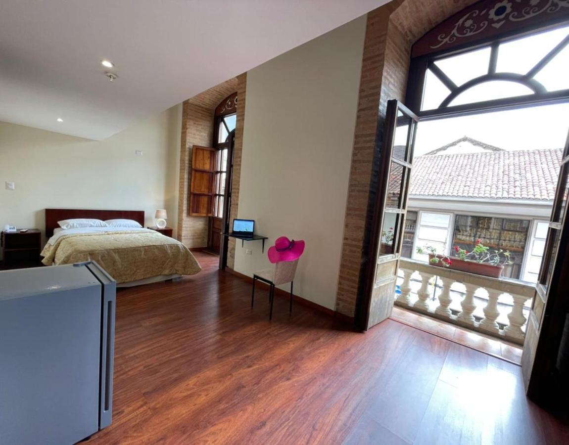 Flore Hotel Boutique Cuenca Exterior foto