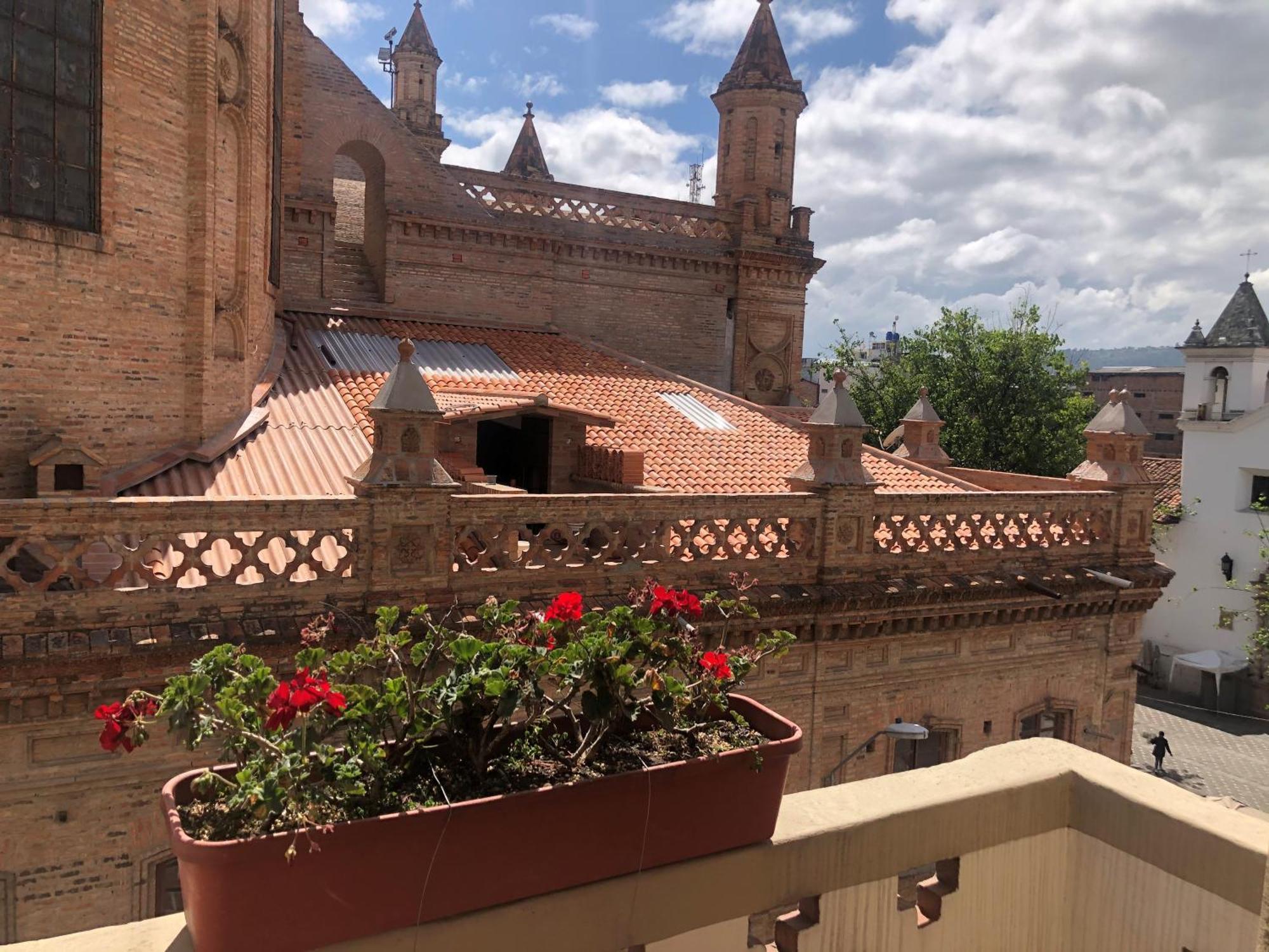 Flore Hotel Boutique Cuenca Exterior foto