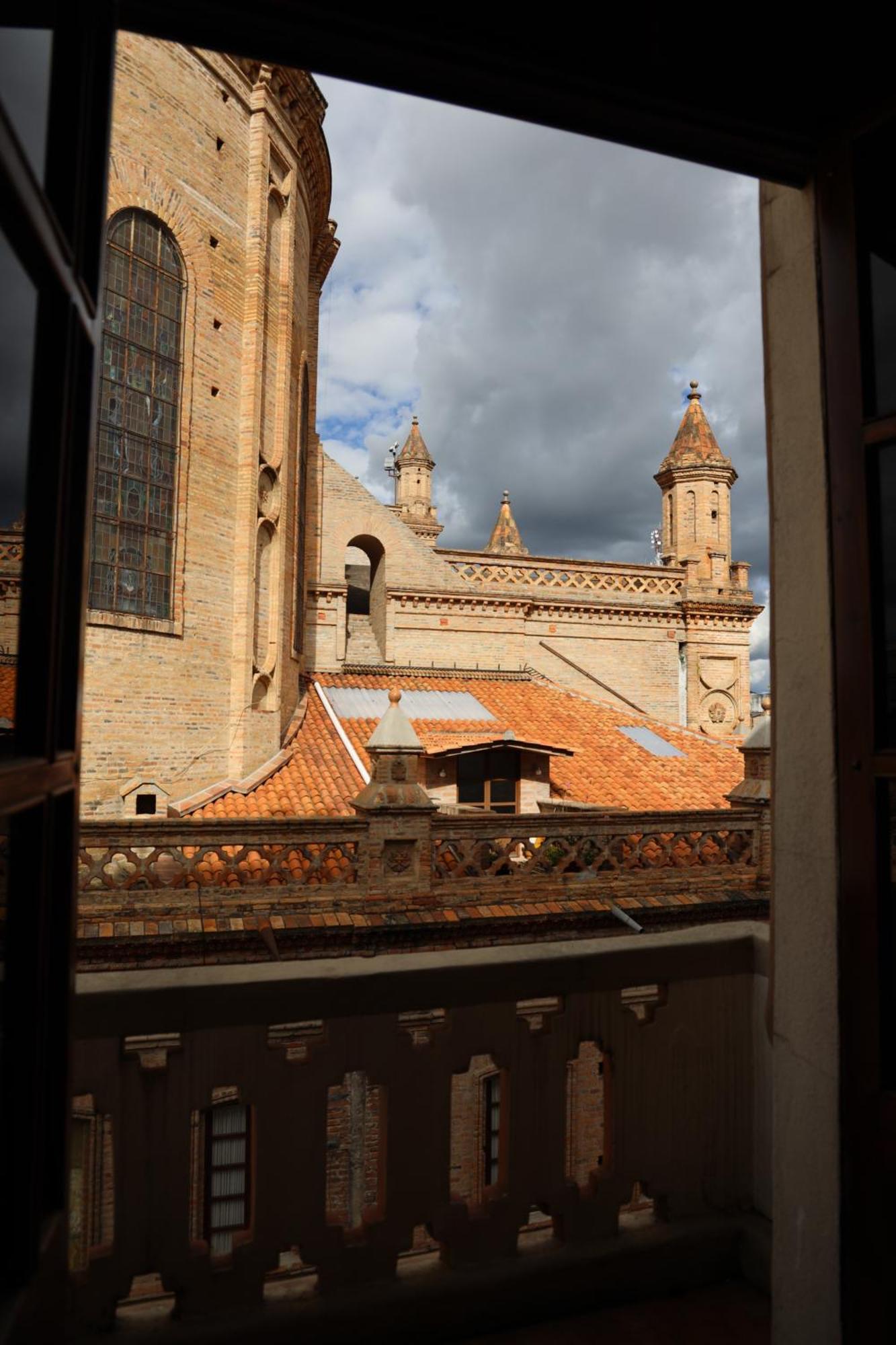 Flore Hotel Boutique Cuenca Exterior foto