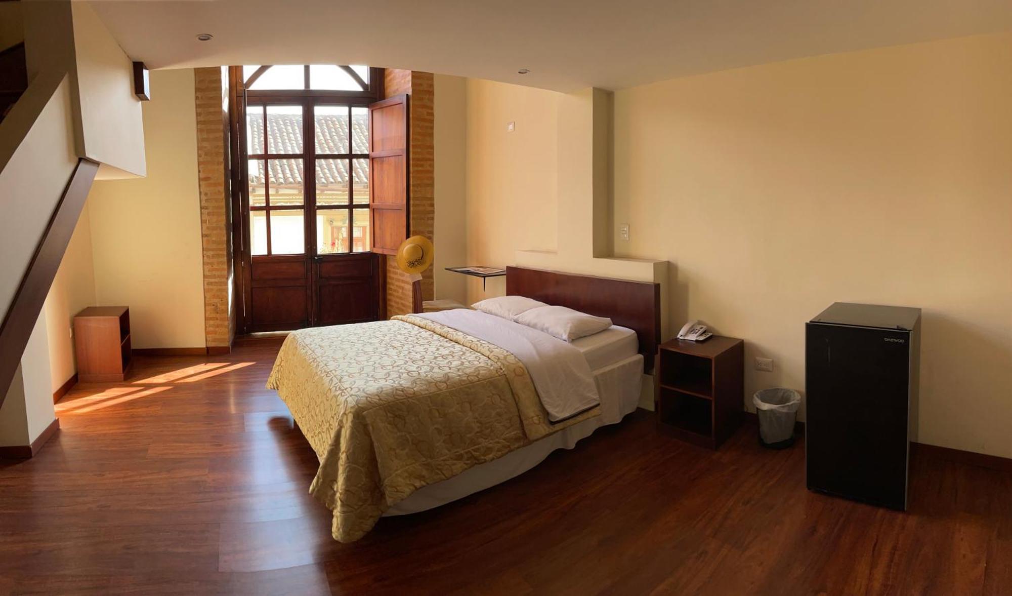 Flore Hotel Boutique Cuenca Exterior foto